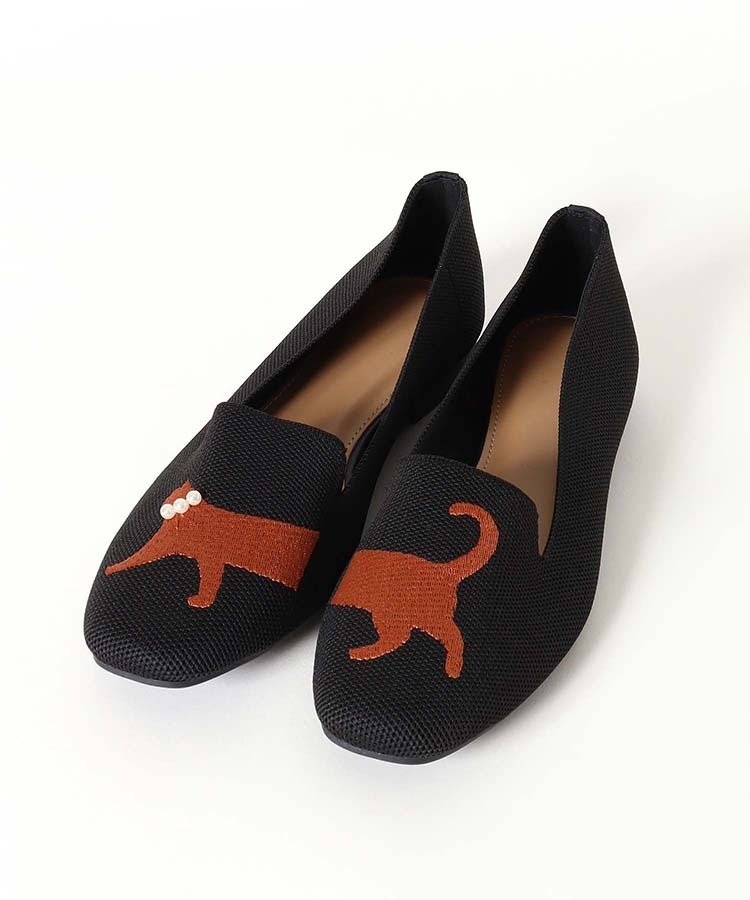 出所：ブルーブルーエ公式　パールcatパンプス