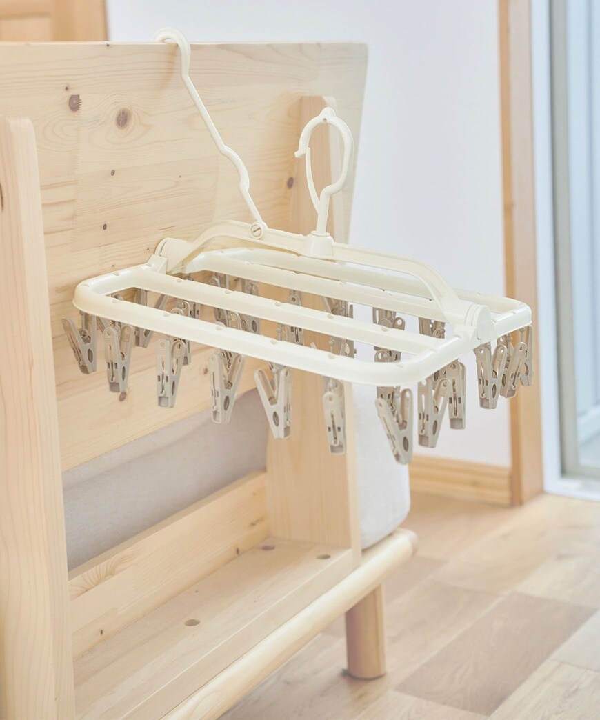 ちょっとしたスベースでも部屋干しが可能