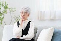 【後期高齢者医療制度】75歳になると「保険料」はどう変わる？「上がる？下がる？」月額どれくらいなのか