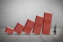 バブル崩壊後の長期停滞は、日本人の勤勉と倹約が原因