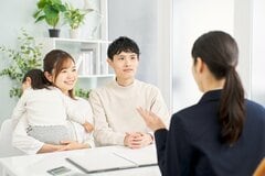 介護保険料初の6000円超に!今後の保険料はどこまで上がるのか?