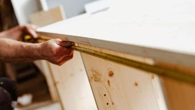 DIYの始め方完全ガイド｜棚・テーブル・壁づくりまで初心者向けに解説