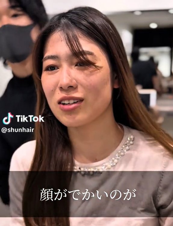 「小顔に見せたい」コンプレックスがある女性がハンサムショートで大変身！「すごいバッサリ！」と喜びの声