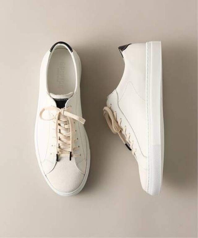 EDIFICE ¥17,600（EDIFICE 天神イムズ店）