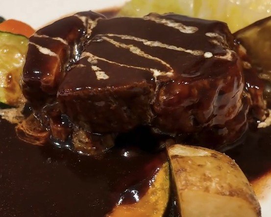 埼玉県の道の駅で味わえる「絶品ビーフシチュー」とは？「存在感が抜群」「ビーフソテーに近い」と話題