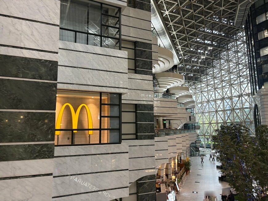 2階にあるマクドナルド