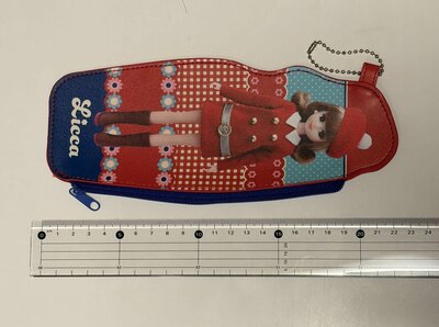 キャンドゥ、ダイカットペンケース リカちゃん レトロポップの画像