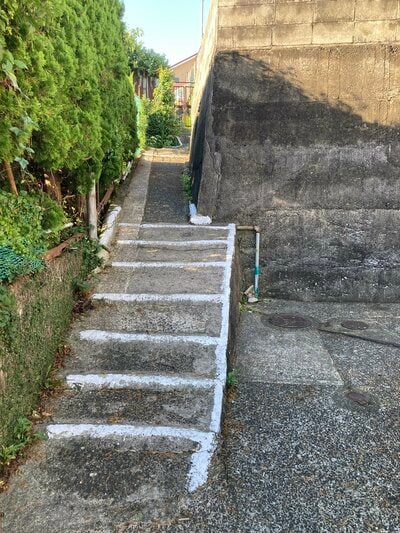正面から見た階段