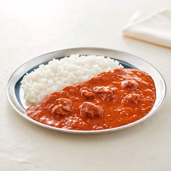 3種のトマトを使った「素材を生かしたカレー バターチキン」
