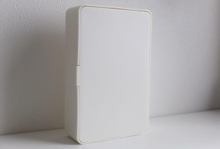 筆者撮影（収納BOX付きミラー横型、セリア）