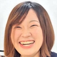 【激変】多毛&クセ毛に悩む女性　ロング→ショートで変身！劇的イメチェンに見惚れる