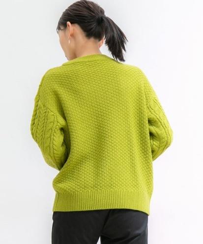 出所：ハニーズ公式通販 ケーブル編クルーニット