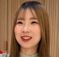 「お任せでボブ」希望という〈セミロング〉女性→プロにお任せカットで……〈くびれボブ〉で大胆イメチェン！