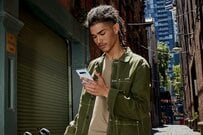 有機EL材料首位の米UDC、19年は36％増収を計画