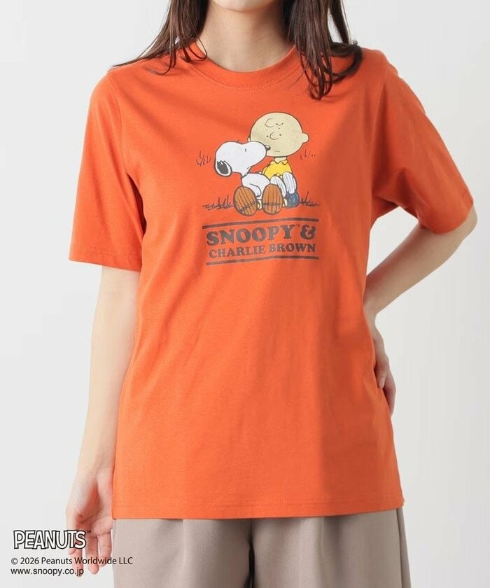 ハニーズの新作「スヌーピーTシャツ」