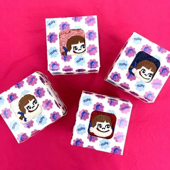 可愛いボックス型のパッケージに入っています