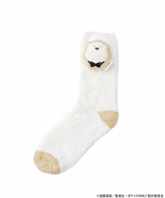 おうちでのリラックススタイルにさりげなく彩りをプラスしてくれます