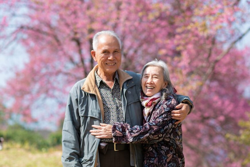 次の年金支給は4月15日！厚生年金＆国民年金【年齢別・月額一覧表】60歳～90歳以上の平均受給額