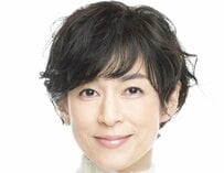 59歳 鈴木保奈美 スタイル抜群！上品な着物姿が大反響「お顔が小さい」「見惚れました」「凛とした佇まい」