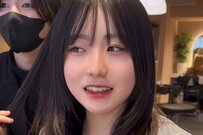 「スカスカで…」とブリーチ毛に悩むロングヘアの女性 「成人式も終わったし…」とカットを決意！劇的にイメチェンした姿に驚き