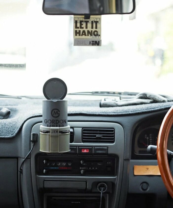 捨てる場所に迷うような小さなゴミをサッと捨てられます