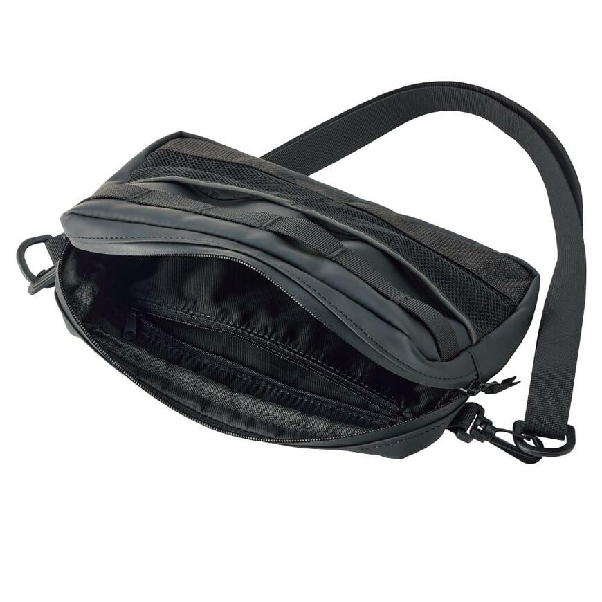 出所：ワークマン公式オンラインストア リフレクトソフトPUサコッシュ