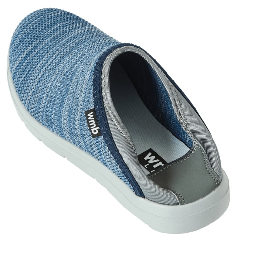 画像出典：ともに「ワークマン公式サイト」