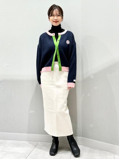 出所：GU公式 クルーネックカーディガン Harry Potter カラー 69 NAVY