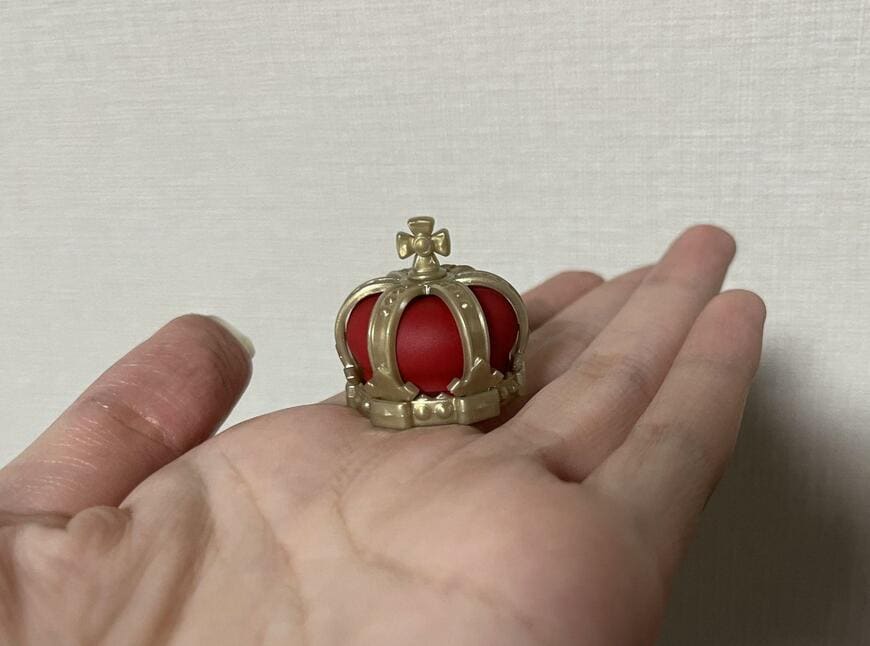 山田化学株式会社、ミニチュア王冠と杖画像