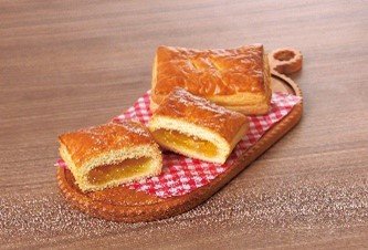 ローソンの新商品：バター香るアップルパイ（青森県産りんご入り）