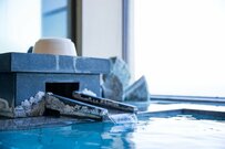 カップルでそれぞれ温泉に行った後に起こりがちなこと？「ホテルの温泉あるある」に共感の声 