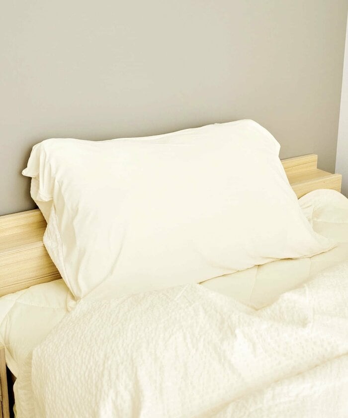 3COINS公式 《両面使える!》とろける冷感枕カバー