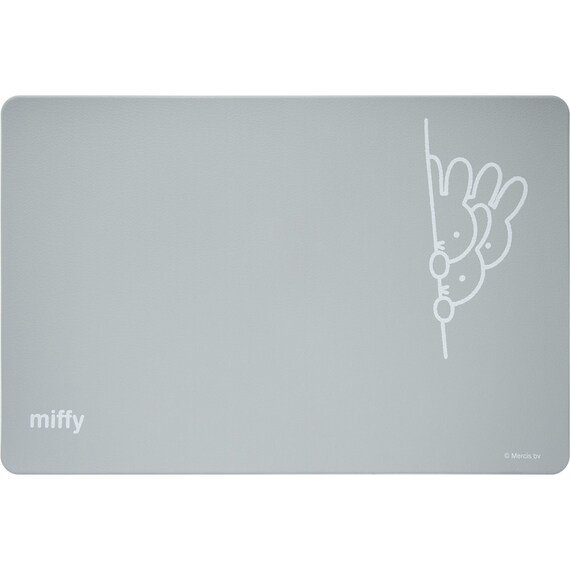 出所：ニトリ公式通販 ニトリネット ミッフィーのPVCランチョンマット