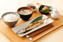 8月15日にひとりで「月額30万円の年金」を受け取れたのはどんな人か