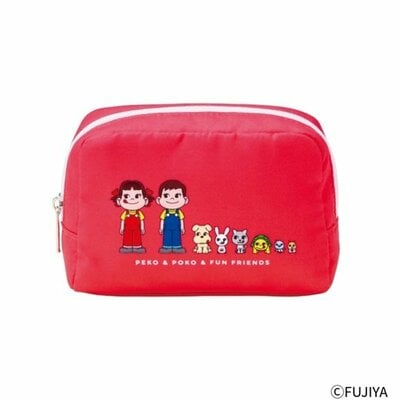存在感バツグン「ペコちゃんポコちゃんとゆかいな仲間たちリバーシブルポーチ」（1375円）