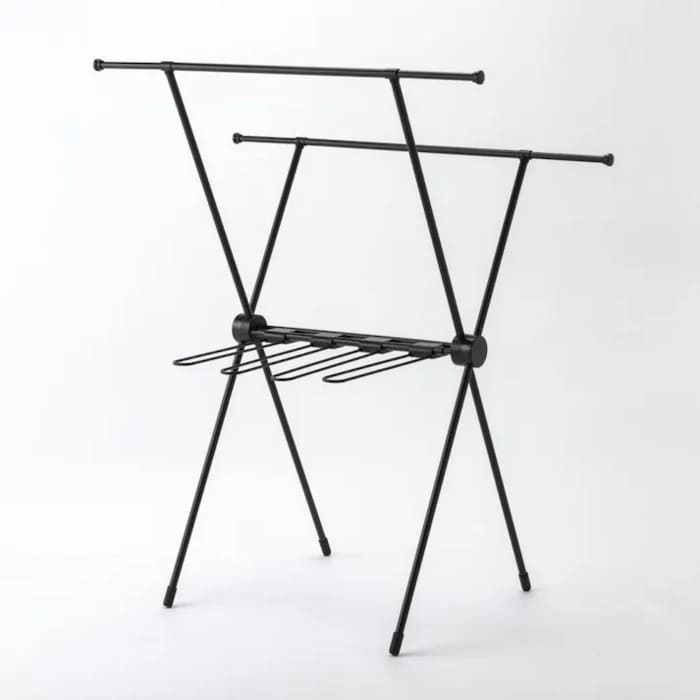 ロング丈も掛けられる乾きやすいX型室内物干し