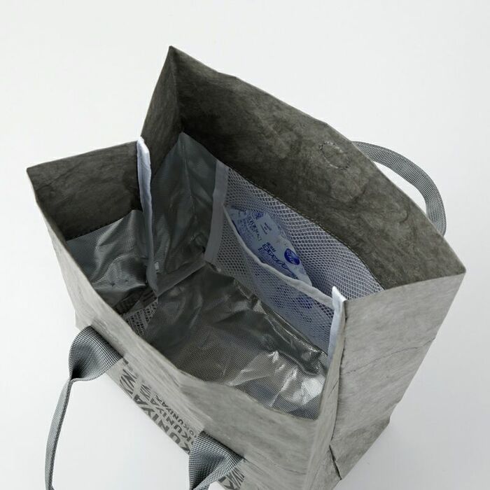 紀ノ国屋から登場した新作の「リンクリーランチ保冷バッグ」