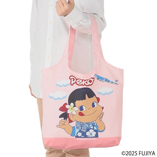 不二家とANAのコラボレーション第4弾となる特別なペコちゃんグッズ