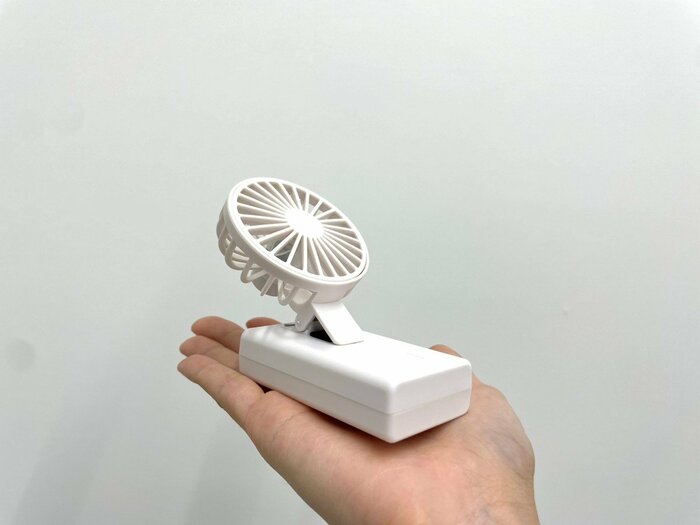 ハンディファンの使用方法