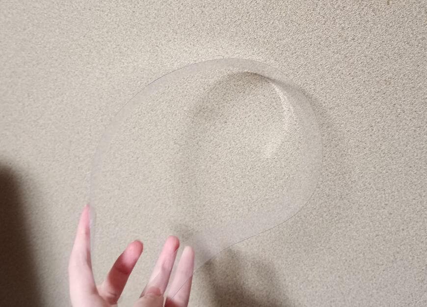 筆者撮影（セリア、窓付きポーチ 長方形）