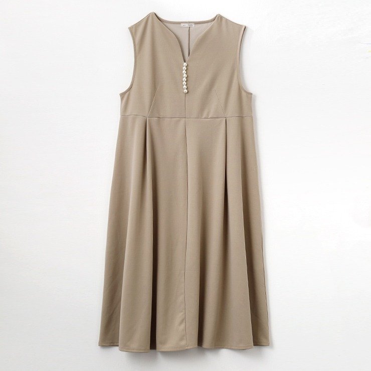 出所：しまむら 公式オンラインストア レディース　パール付きジャンパースカート（HOLLYS）