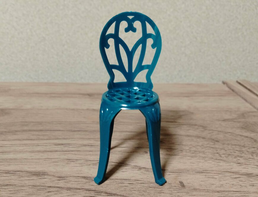 筆者撮影（キャンドゥ、ガーデンチェア）