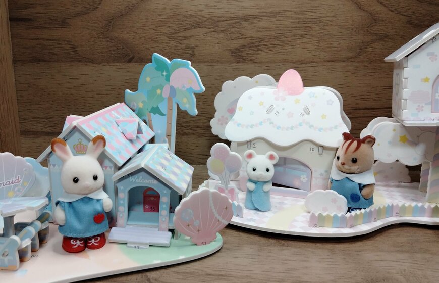 筆者撮影（セリア、つくろう！ ドールハウス 夢のお家）