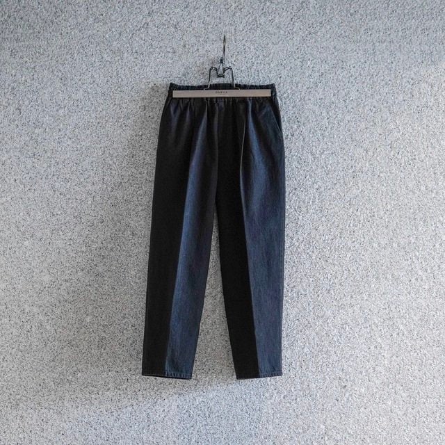 LA BOUCLE - デニムオーバーサイズイージーパンツ ¥17,280（税込）