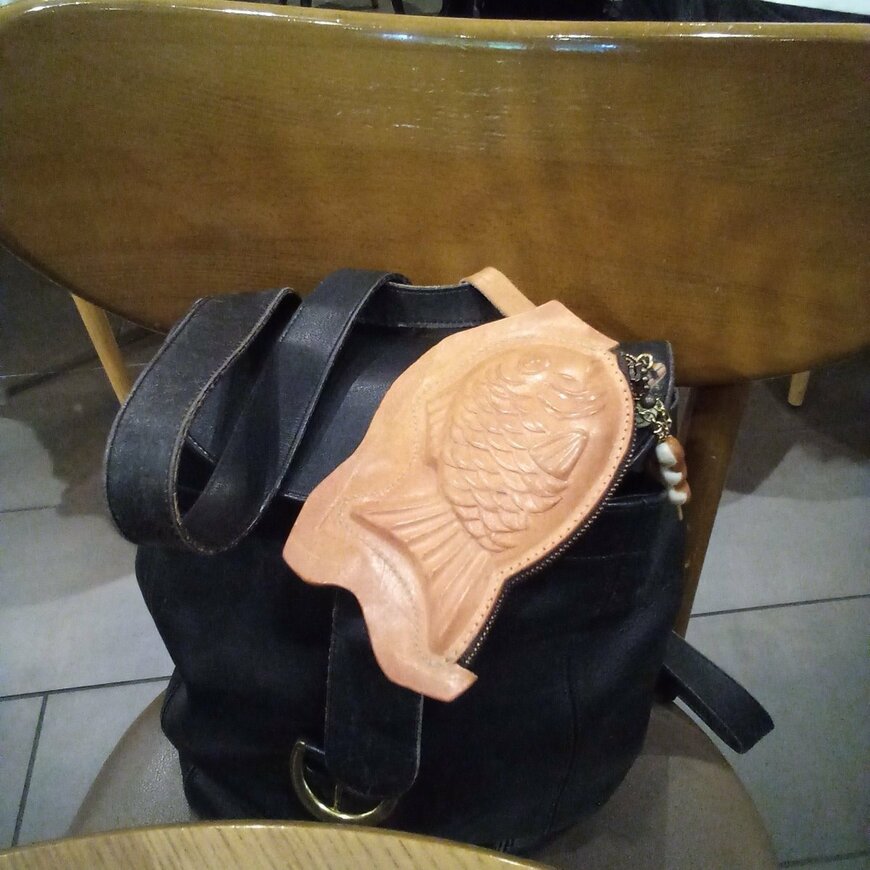 たい焼きデザインの小物入れ