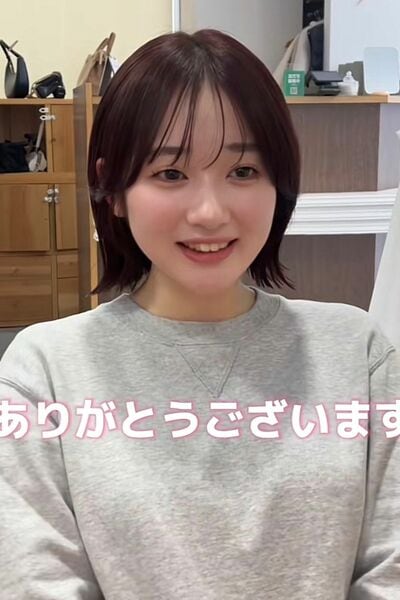お任せカットで「外はねボブ」に変身
