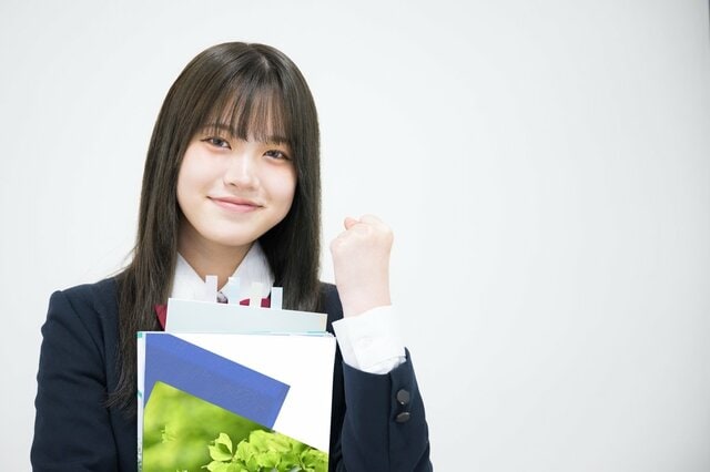 返済不要【高校生等奨学給付金】令和8年度から年収490万円未満の世帯まで対象に。国公立・私立で「いくら」もらえる？