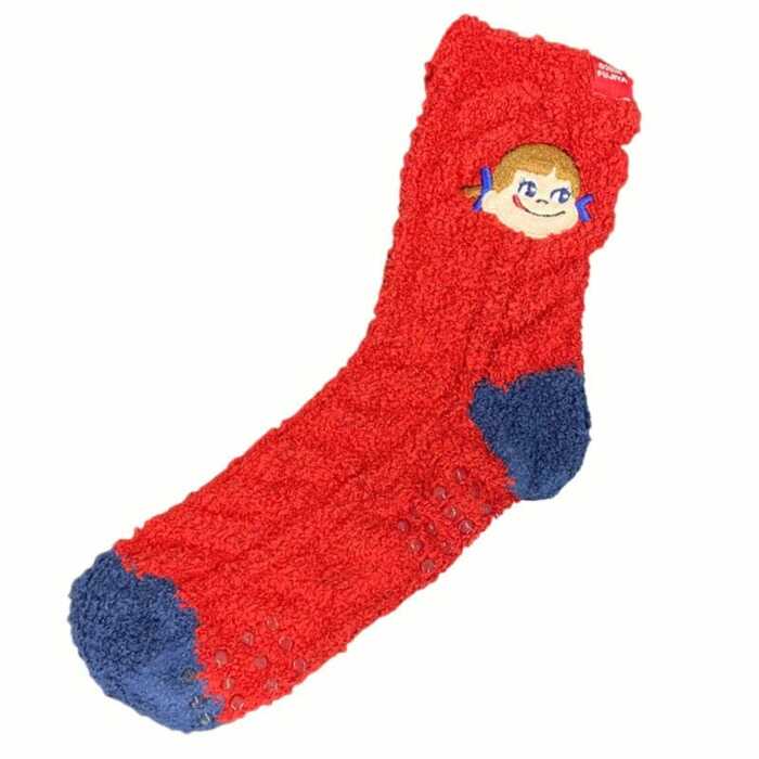 ふわふわの肌触りが心地よいルームソックス