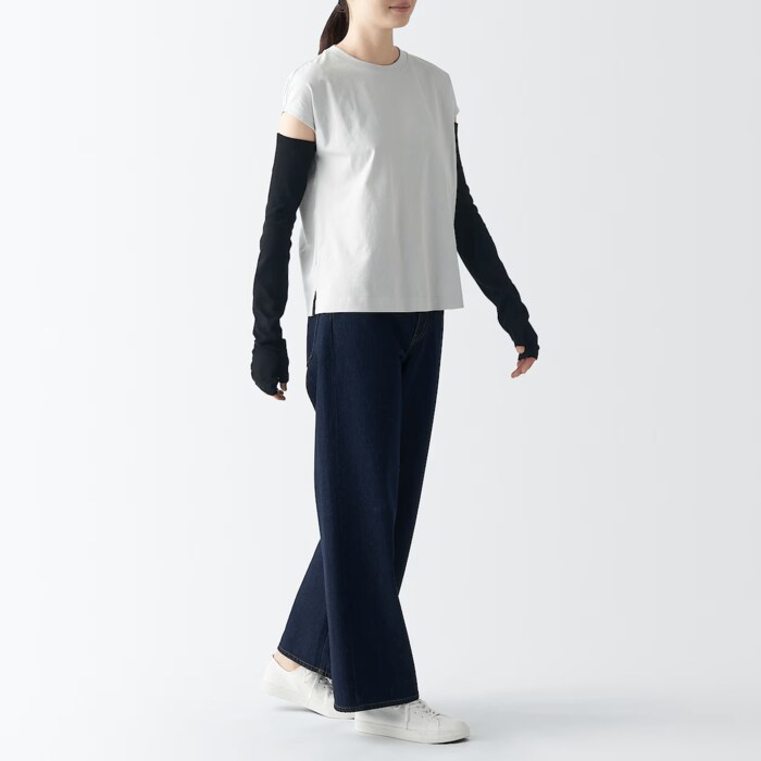 UVカット90%以上の綿素材を使用