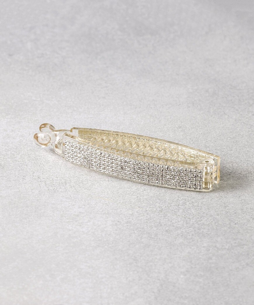 出所：パルグループ公式ファッション通販サイト 3COINS ガラスストーンバナナクリップ